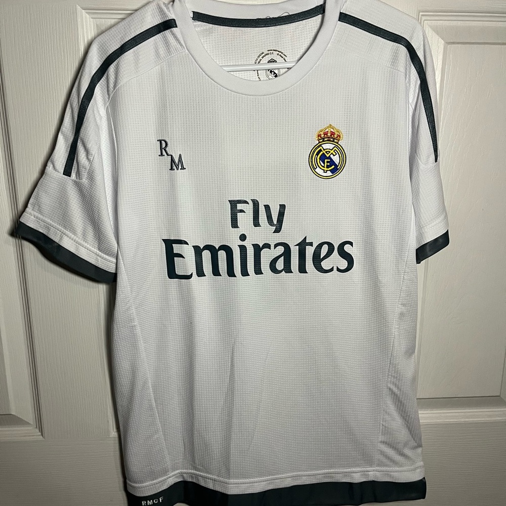 Real Madrid White Ronaldo 7 Soccer Jersey